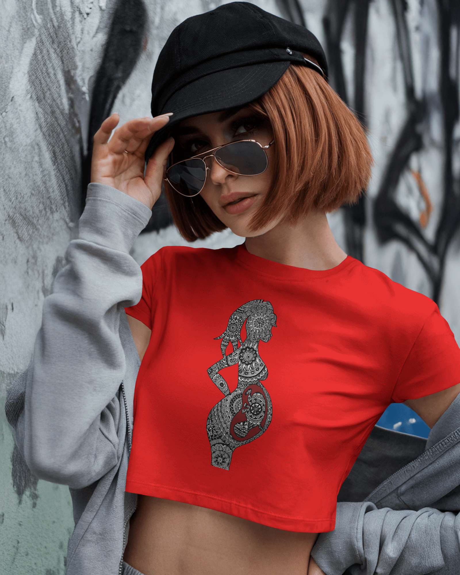 Crop top with mandala pregnant woman illustration – Tanabana A Manoram.